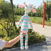 Средний розовой озеро голубой олень (материал)