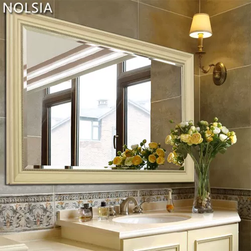 Американское зеркало в ванной комнате висящая стена ретро -старый европейский стиль в ванной комнате