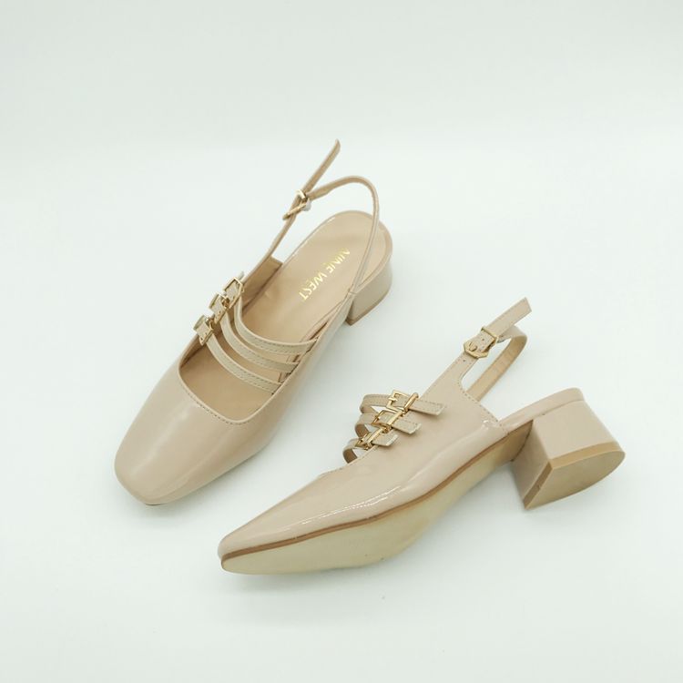 Giày cao gót Mary Jane đế vuông Nhật Bản dày hoang dã với giày nữ cỡ lớn 42 yard 43 yard dép sandal nữ