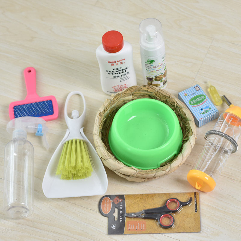 Rabbit daily necessities package 2 pieces drinking fountain food box triangle toilet shovel rabbit rope shovel feces official pet daily necessities