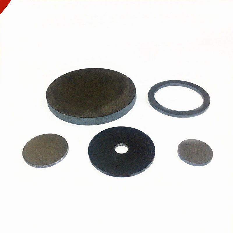 Bern Hardware Carbon Steel Round Iron Sheet A3 Iron Punching Press of Thickened Spacer Gaskets Flat Mat Cut Custom Manufacturer Direct Sales