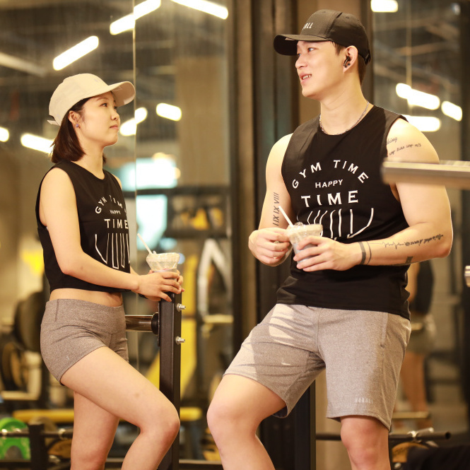 4Millionaires Couple Sports Vest Retro Printed Solona Moisture-Wicking Fitness Sleeveless T-Shirt