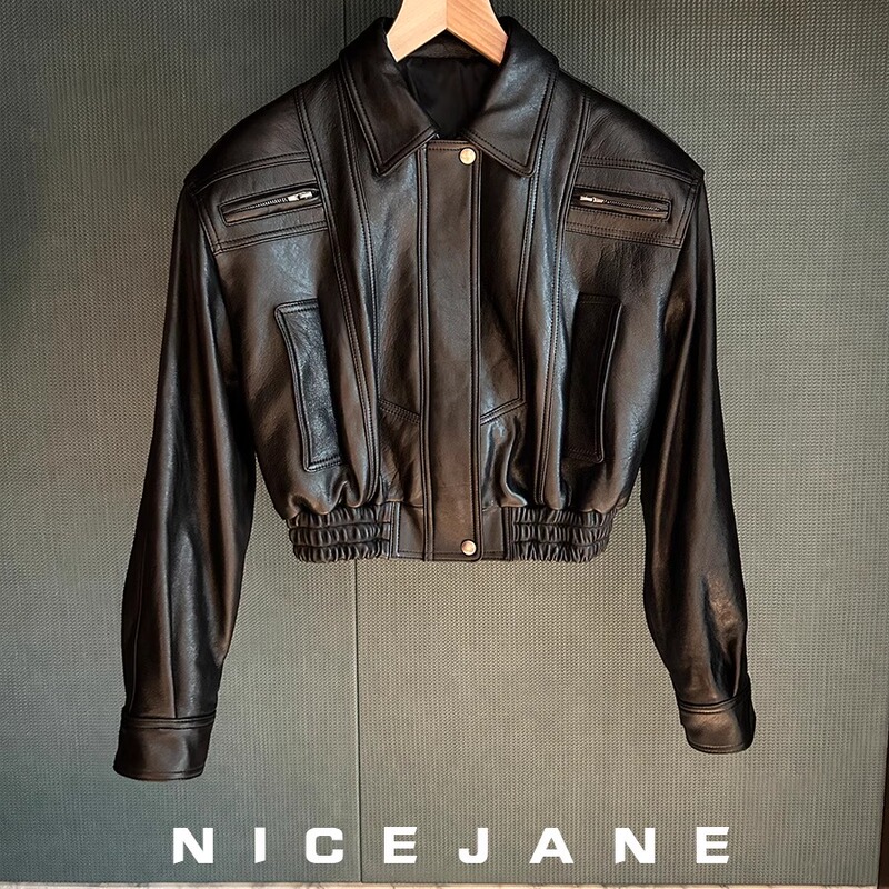 Short Genuine Leather Biker Jacket for Petite Women, American Retro Style with a Turn-Down Collar, High-Waisted and Slimming Leather Jacket