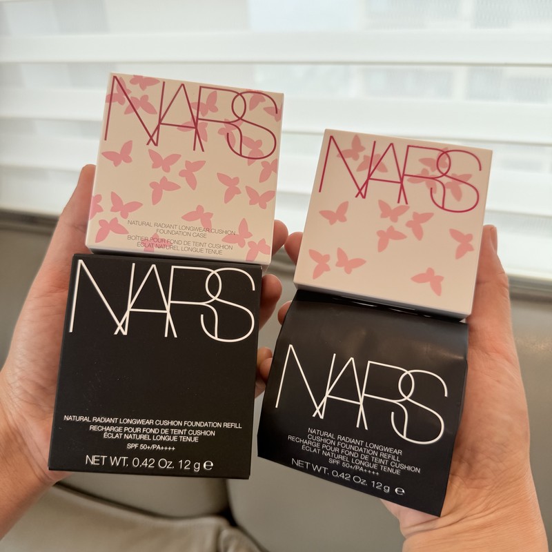 Limited Edition, Radiant and Long-Lasting Cushion Foundation, Soft Beige, Powder Case + Refill
