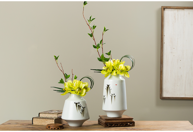 Creative new Chinese style home sitting room adornment ceramic vase is placed a large indoor flower arranging single flower art suits for