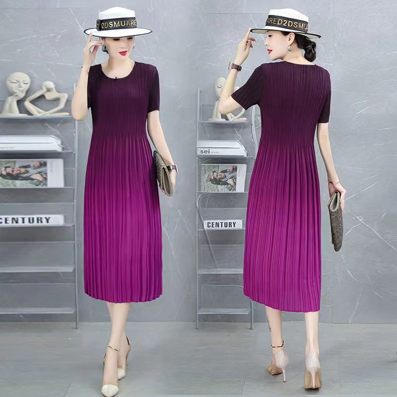 Summer High-End Dress, New Pleated Skirt, Middle-Aged Women Aged 40 to 60, Stylish Plus-Size Mid-Length Skirt