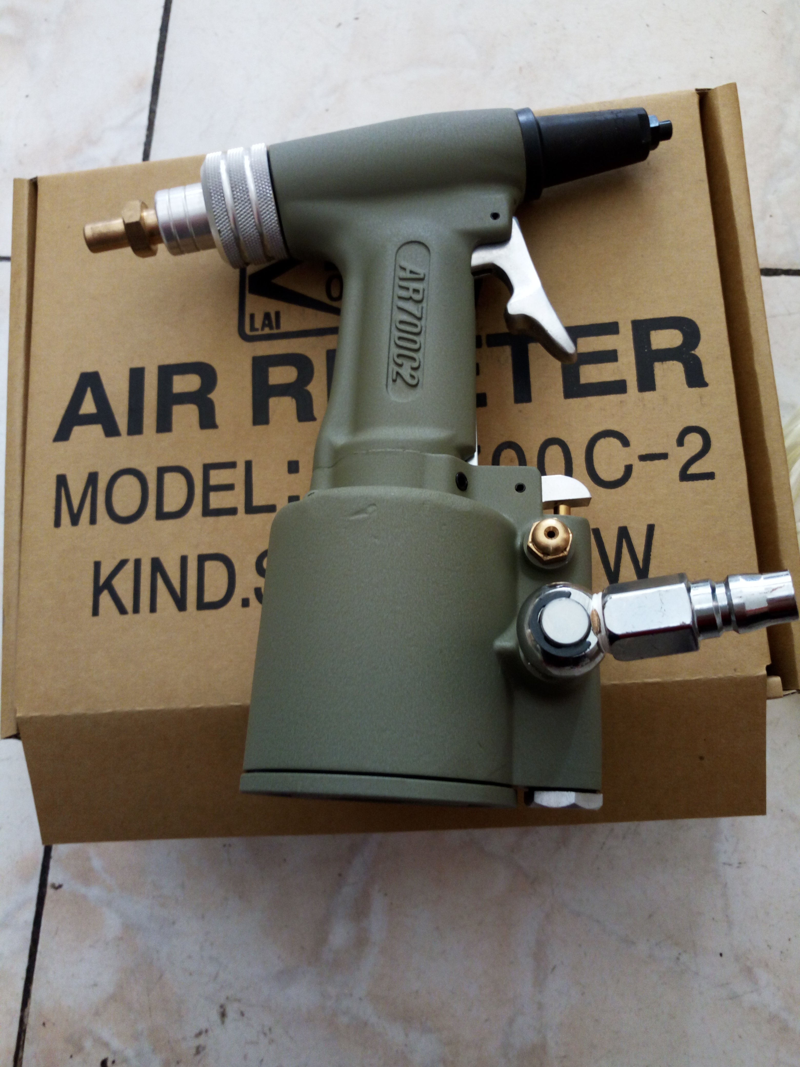 Taiwan Dongli AR-700C1 700C2 AR-700C3 Pneumatic self-suction self-propelled self-propelled riveting gun accessories