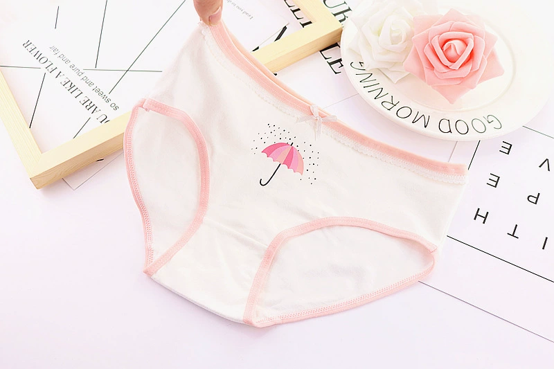 Đồ lót của phụ nữ phụ nữ 100% cotton 裆 bông sinh viên sexy trung eo ren cô gái tóm tắt liền mạch bán buôn