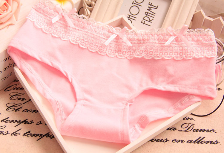 Cotton vải màu rắn bông cô gái ren side low eo sinh viên dễ thương triangle ladies underwear khuyến mãi bán buôn