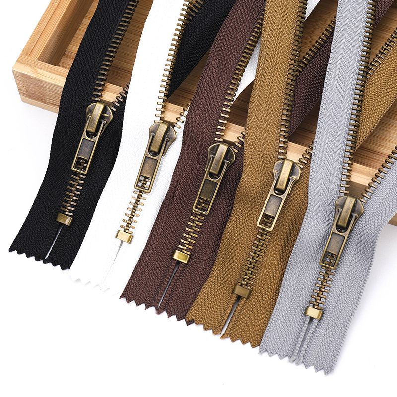 Pants Zipper No. 5 Closed-End Metal Zipper Handmade DIY Bag Short Zipper 20cm Clothing Accessories Zipper Parts