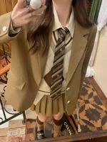 Хаки пиджак классического кроя, костюм, юбка в складку, комплект