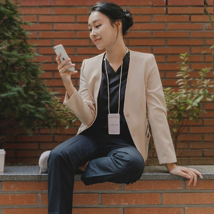 Han Style High-end Female Spring Autumn Fashion Orthopedic Surgeon Meme Doctor Counselor Front Desk Beauty Salon Suit Jacket Workwear