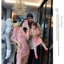 Summer parent-child dress a family of three and four foreign-like net red mother and child mother womens summer short-sleeved skirt