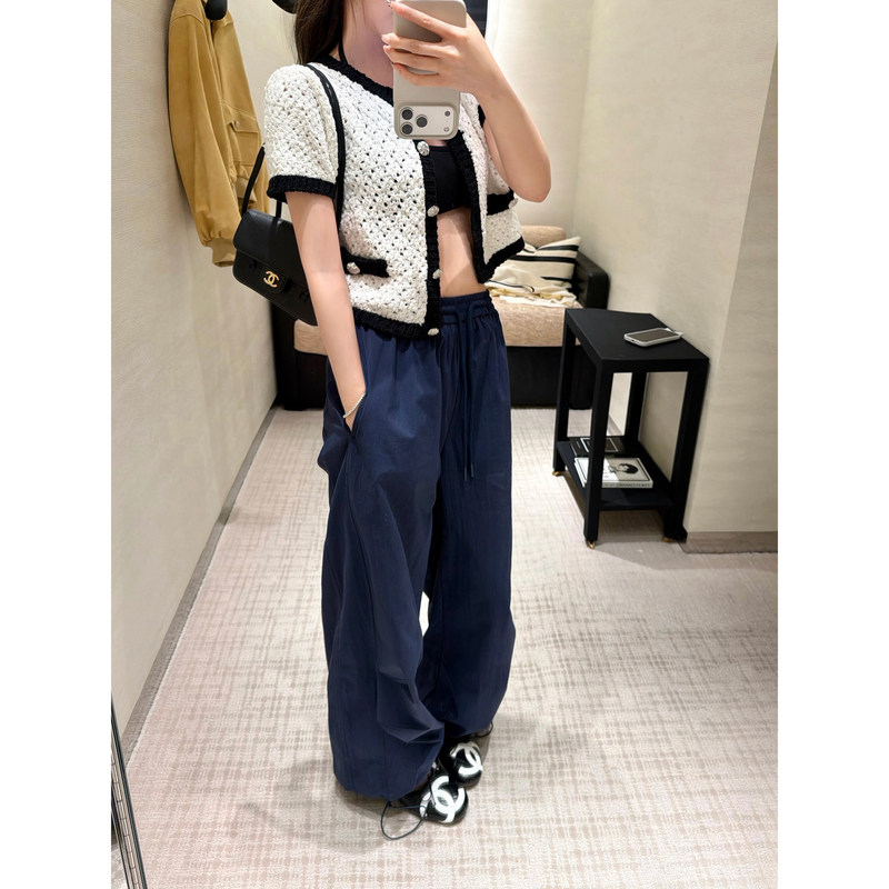 Chicyou "California Street Style" Three-Color Relaxed Korean Casual Elastic Waistband Tapered Parachute Pants Chicyou "California Street Style" Three-Color Relaxed Korean Casual Elastic Waistband Tapered Parachute Pants