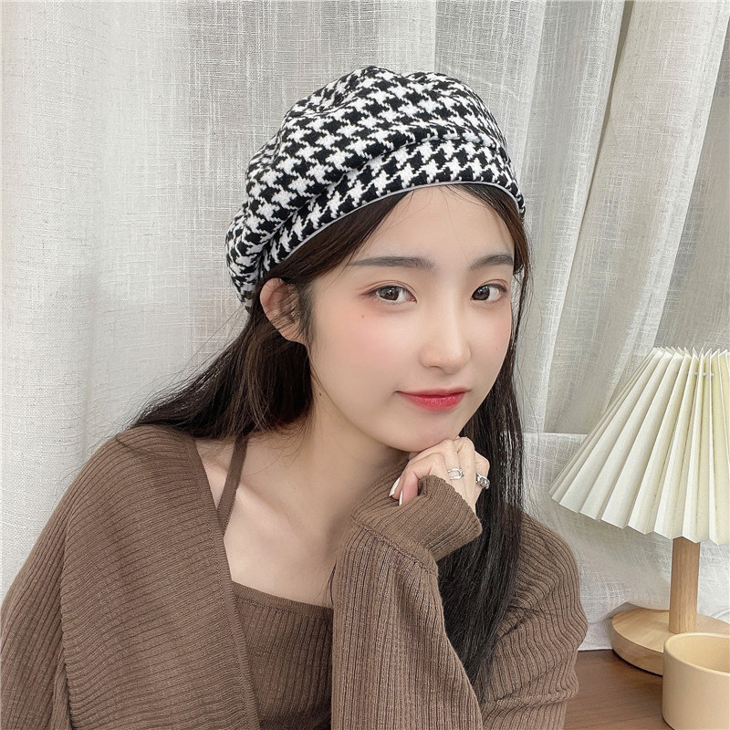 South Korea (designer) Sandro Tarpin round face autumn and winter 100 Lapped Temperament Restoration Thousands of Bird Lattice Painter Hat