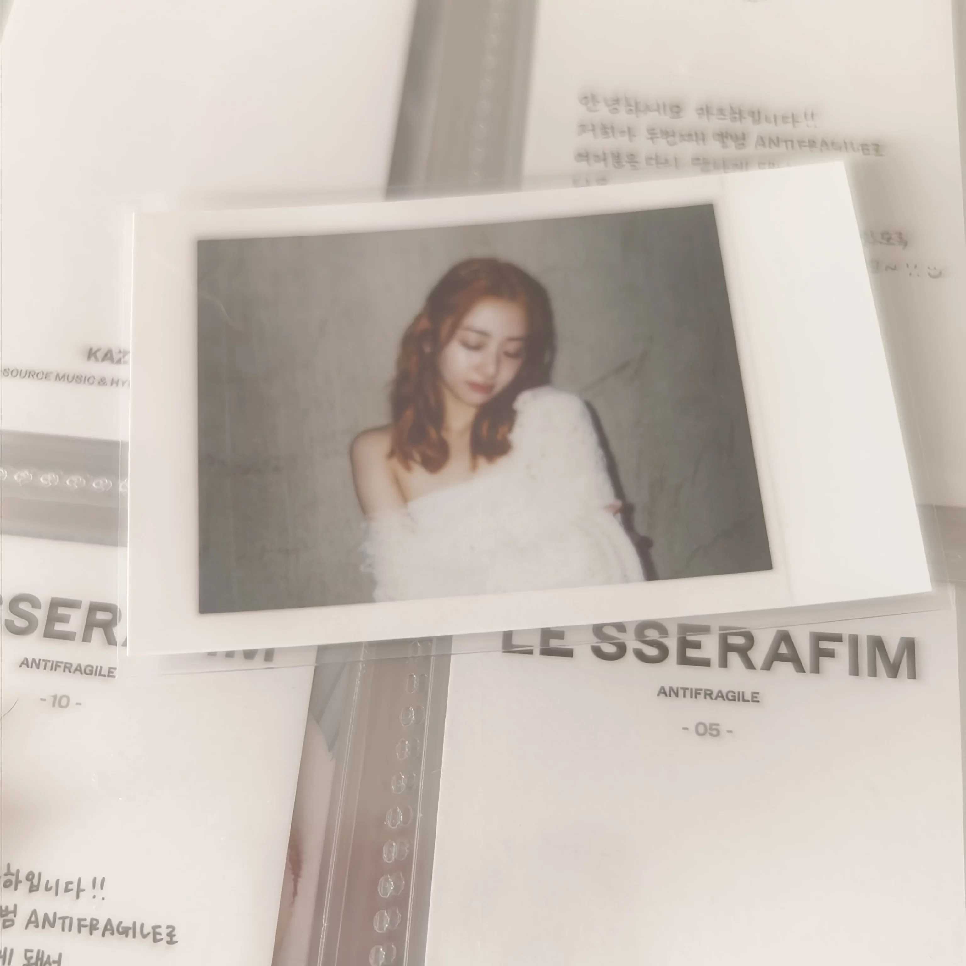 Бесплатная доставка без претензий Lesserafim Blade FimsClub Flash Surrounding Official Baby Crazy Gold Source KPOP Женская команда