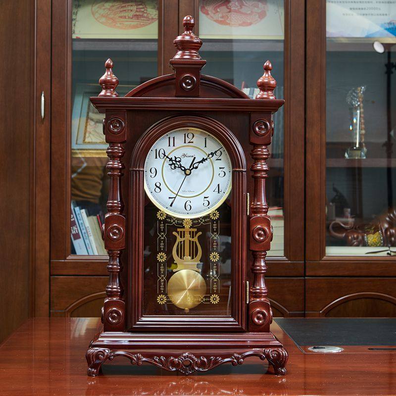 Chinese-Style Solid Wood Desk Clock with Hourly Time Chime, Vintage Table Clock for Home Living Room Desktop, European-Style Clock Ornament