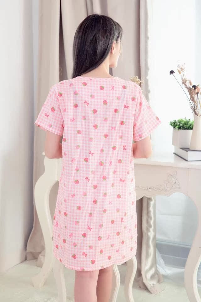 Bông gạc đôi nightdress nữ ngắn tay mùa xuân và mùa hè phần mỏng cotton đồ ngủ phần dài dâu tây tươi hoa nhà ăn mặc