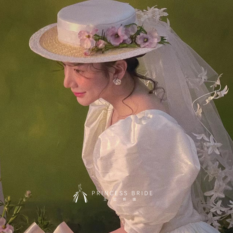 2022 New Products Handmade Petals with Yarn Gift Hat Bridal Wedding Mori Photography Writing Genuine and Makeup Brigades for Styling Props