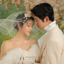 Royal Courtesonians hand hot floral headwear brides head flower wedding foreign view Write a real oil painting Wind Brigade slapped white yarn Hair Ornament