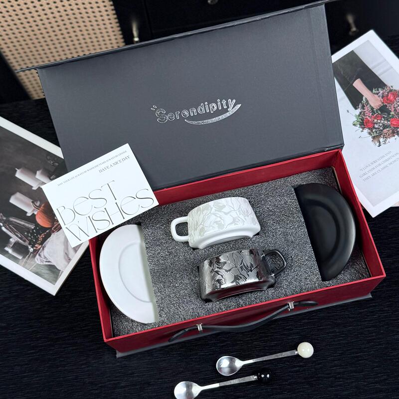 Gifts for the Bride and Groom's Girlfriends: Coffee Cup and Saucer Set in a Gift Box, Housewarming, Engagement, Wedding Gifts, Souvenirs