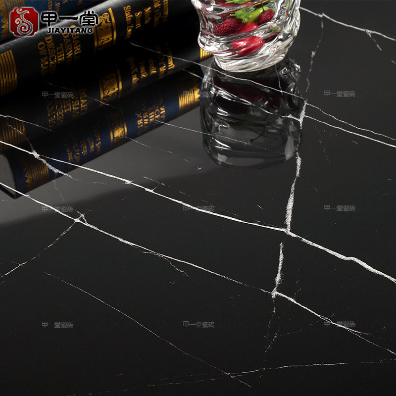 ��һ�úڰ׸���ʿ��ȫ���Ե�שHBG007