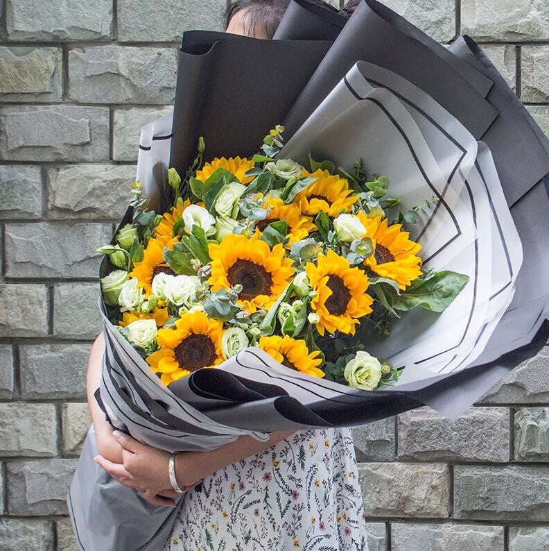 Sunflower Hainan Sanya Qionghai City Haikou Show Yinglong Hua Qiongshan Meilan District Tongcheng Entity Fresh Flower Shop Flowers Flowers