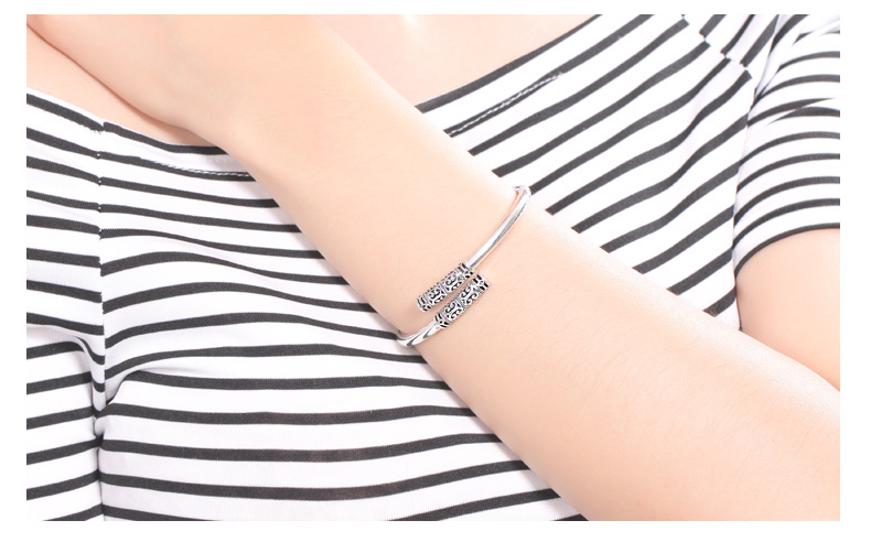 Lắc vàng hoop stick bạc bracelet nam giới và phụ nữ 99 chân bạc hiện đại brother với các vòng đeo tay Liu Yuning bracelet retro