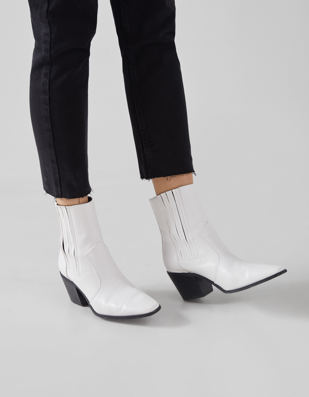 Jean femme BERSHKA - Ref 3193989 Image 24