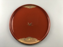 Japanese lacquerware tea plate fruit tray tea dish dish gold foil decoration gold lacquer maqui Xiangyun Feihe New Box box box