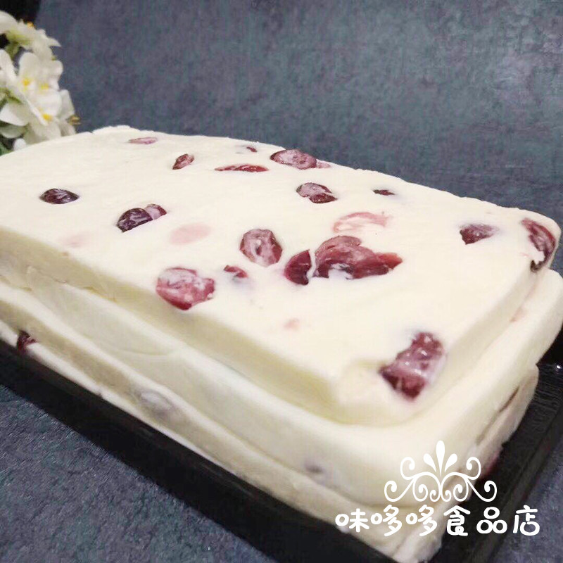 Inner Mongolia Teryield Cranberry Fruits Milk Tofu Sour sweet milk Food cheese snacks milk products