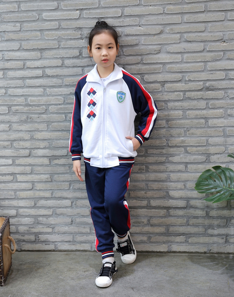 Quảng Châu Tianhe Quận Junjing Quần áo Trường tiểu học Quần áo thể thao mùa đông Bộ phụ huynh Trường tiểu học Áo sơ mi cotton thân thiện với da quần áo cotton đẹp cho bé