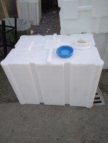 Sales of horizontal square dosing tank Anti-corrosion acid and alkali new PE material transport bucket 500 liters thickened tank