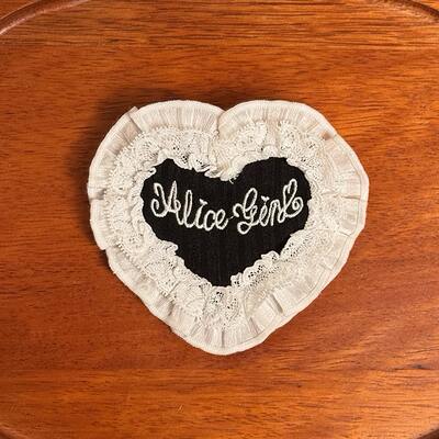 Alice girl Original New Lolita Proud Miss Heart Badge