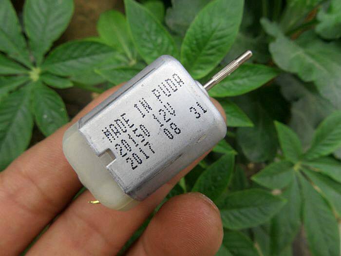280 Flat DC Motor Strong Magnetic Carbon Brush Micro Motor Car Motor Accessories 12V DIY
