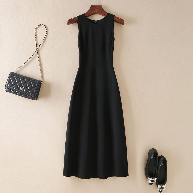 High-End Triacetate Tank Dress, New Autumn Style, Black Drapey Slimming Spring and Autumn Base Dress, Sleeveless Dress