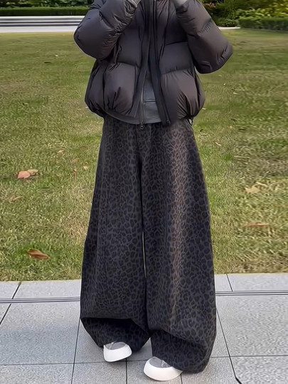 Scimitar wide-leg pants for women, autumn and winter plus velvet, 2026 new high-waisted, loose, slim, floor-length sports casual pants for small people