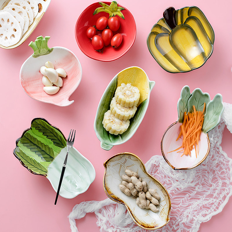 Japanese cute personality net red ceramic plate creative irregular household plate plate small plate fruit plate