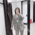 Mùa thu 2019 mới Quần áo nữ ZA kẻ sọc nước hoa nhỏ đôi blazer trống 2761263 - Business Suit Business Suit