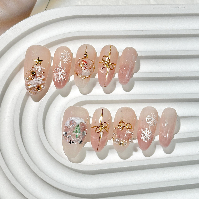 Christmas Snowflake Wearable Nails Medium-Length Handmade Nail Art Finished Fake Nail Stickers Whitening High-End Handmade Autumn and Winter