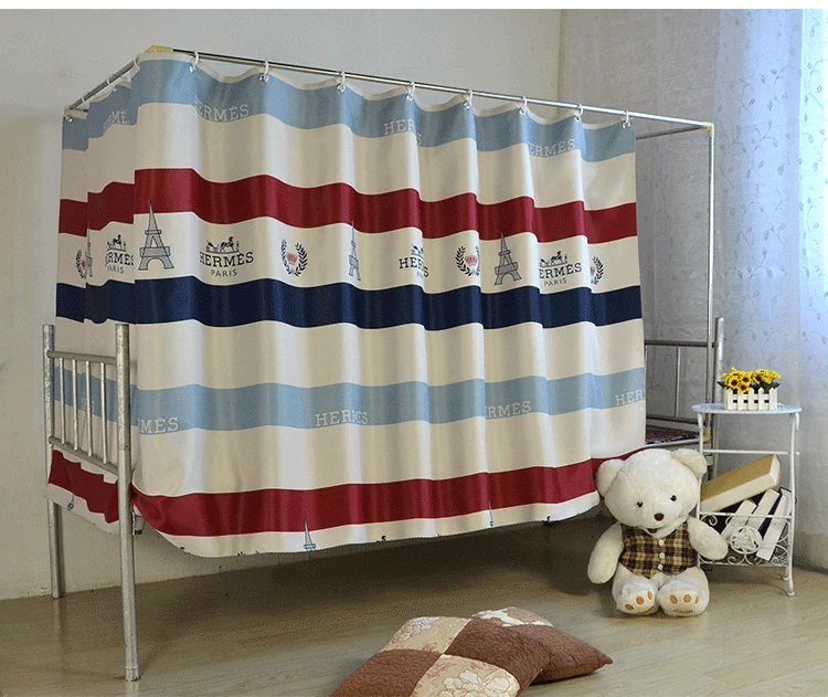 Được bao quanh bởi 2 giường ngủ ký túc xá sinh viên, rèm cửa, màn, thông gió, cô gái, vải bóng, giường rèm, giường ngủ