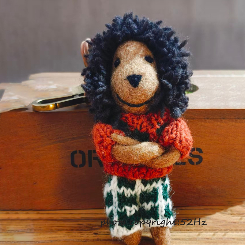 52Hz Nepal Handmade Wool Felt Cute Cool Lion Bag Pendant Trendy Vintage Keychain Couple Ornament 52Hz Nepal Handmade Wool Felt Cute Cool Lion Bag Pendant Trendy Vintage Keychain Couple Ornament