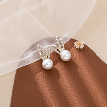 Cute Little Rabbit Ears Earrings Temperament Superior Web Red Pearls Inlaid Drilling Ear Pin Mosquito Incense Pan Without Ear Clip
