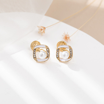 Swirl Pearl Earrings Mesh Red Ear Needle Minimalist Lukewarm Wind Small Ear Decorated with Mosquito Coil Dish Without Earhole Ear Clip