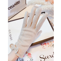 Wool gloves female winter plus velvet thickened warm Korean cute bow touch screen driving cashmere short
