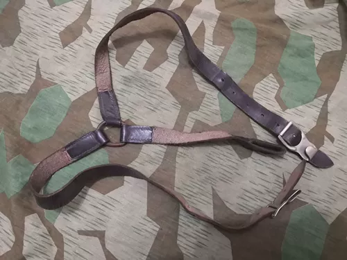 Yuting рекомендует оригинальную немецкую оригинальную Light Leather y с историей, чтобы последовать за собой народную коллекцию WW2 оборудование дикого задних слой