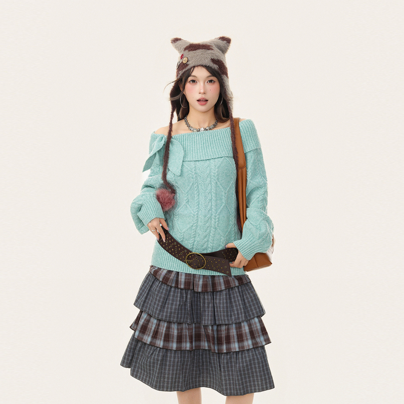Bulu Biscuit Design-Inspired Bowknot Lapel Off-Shoulder Sweater for Women, Loose and Lazy Style Knit Top for Autumn and Winter