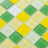 Желто-зеленый