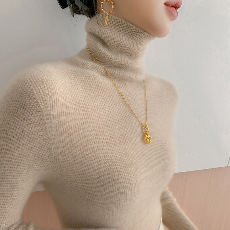 Autumn and Winter Turtleneck Wool Sweater for Women, Slim-Fit Pullover Knit Top, Seamless Wool Base Layer Autumn and Winter Turtleneck Wool Sweater for Women, Slim-Fit Pullover Knit Top, Seamless Wool Base Layer