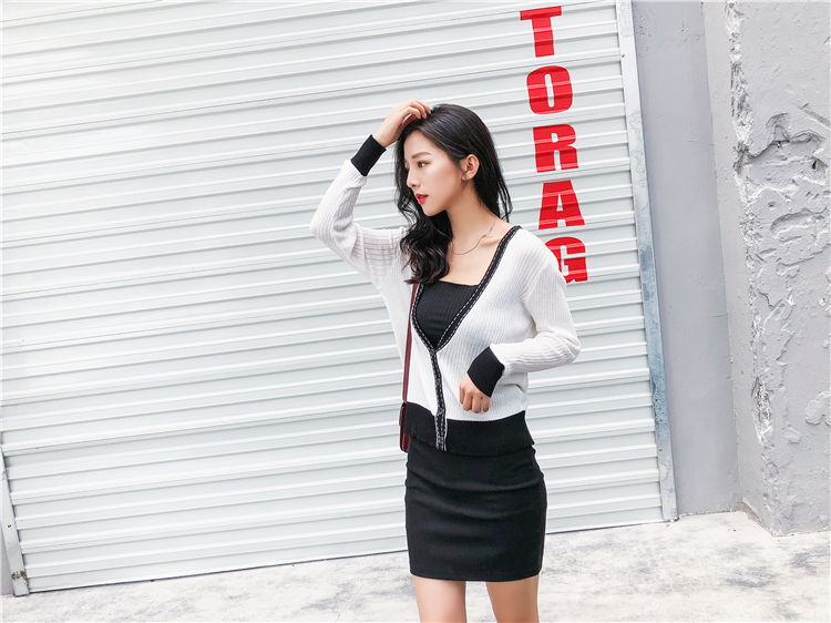 Mùa hè 2018 mới Hàn Quốc áo len lụa mỏng cardigan nữ rộng rãi V-cổ áo chống nắng quần áo điều hòa không khí áo dài tay áo cardigan nữ dáng dài